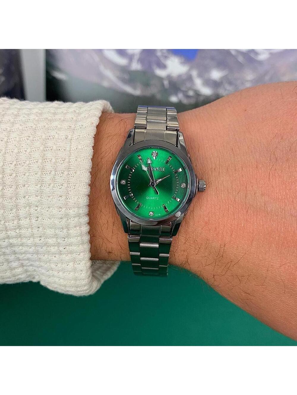 Silver Quartz Round Green Stainless Steel Watch. Stainless Steel